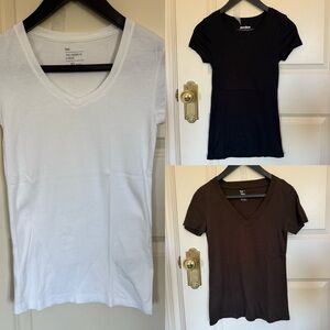 Set of Three V-Neck T-Shirts in White, Black, and Brown xs and pxs